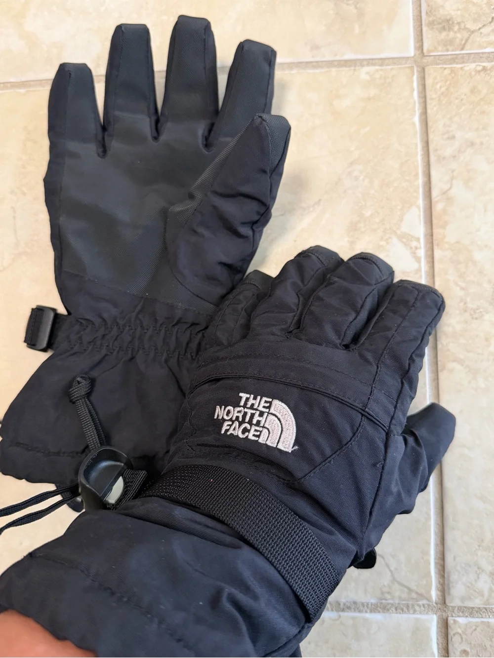 THE NORTH FACE juniors Montana Insulated Ski Glove, TNF Black, size  Medium